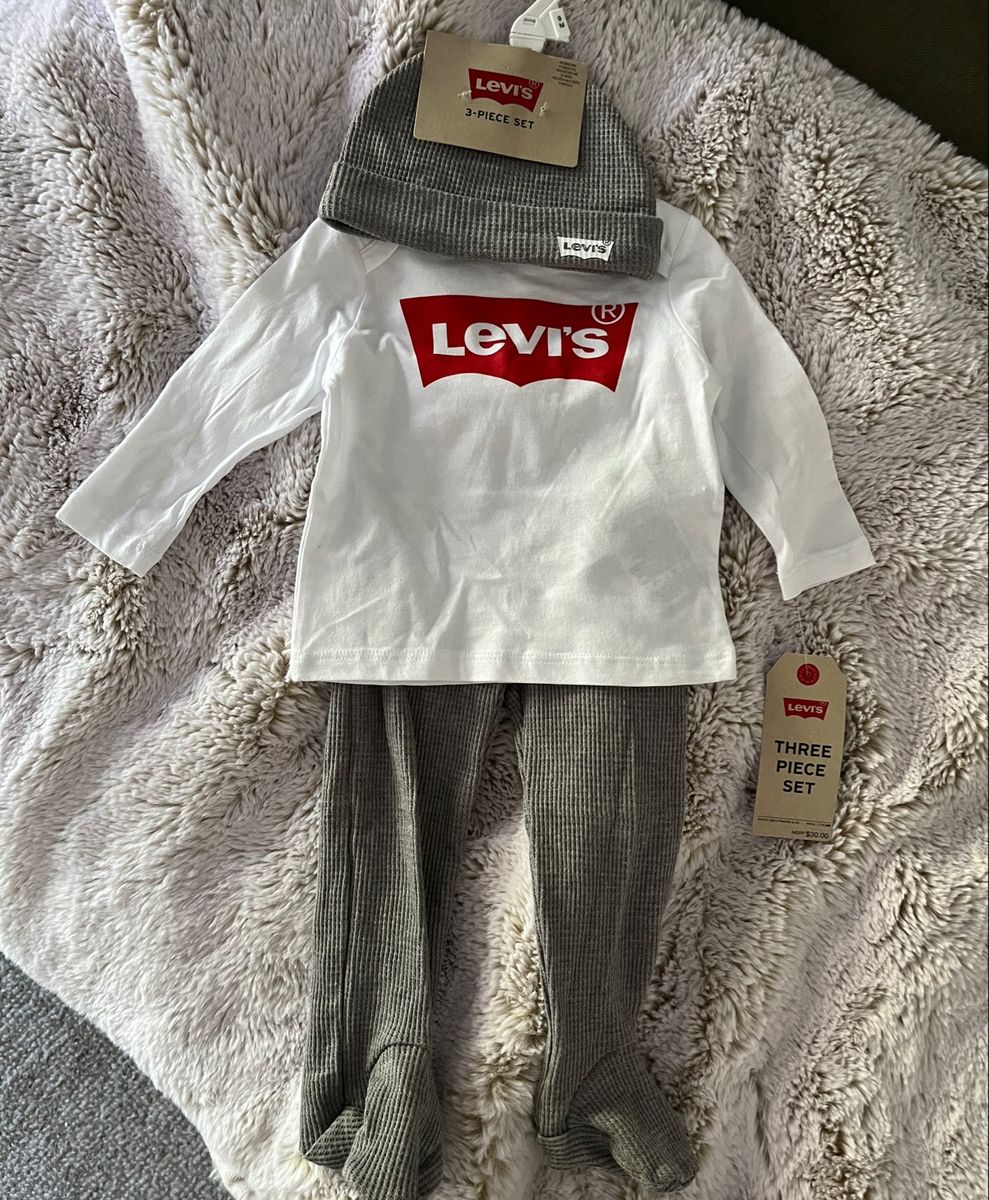 Conjunto Levi's Body, Calça e Touca
