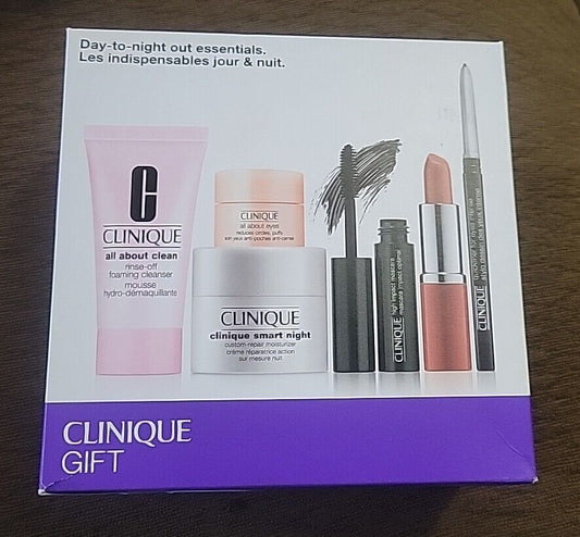 Kit Clinique Gift - Essenciais Dia & Noite