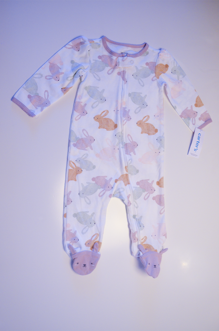 Macacão Carter’s Coelhinhos