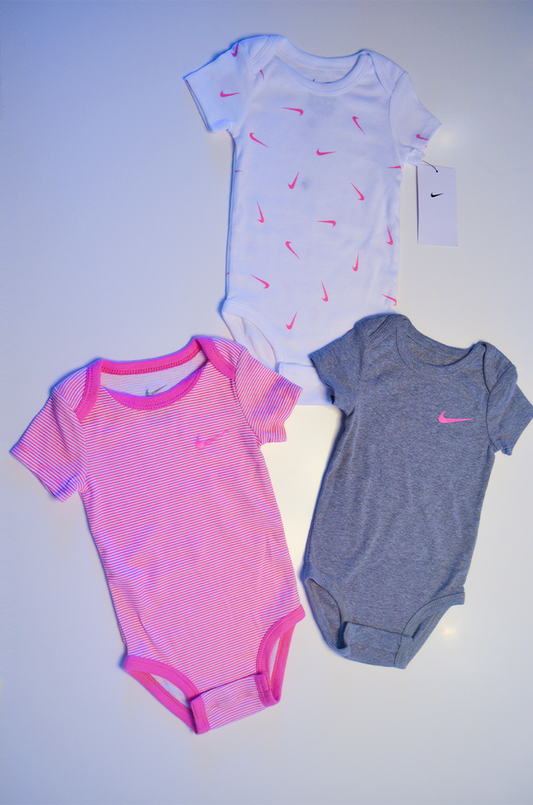 Kit 3 Bodies Nike – Conforto & Estilo