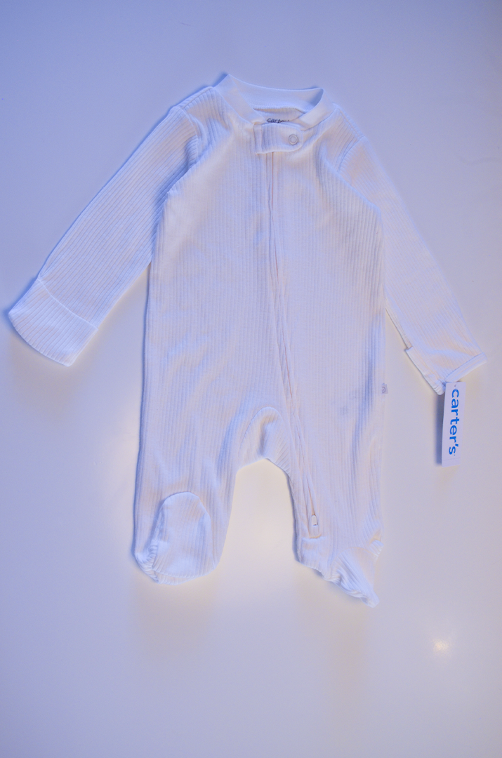 Macacão Carter's Creme