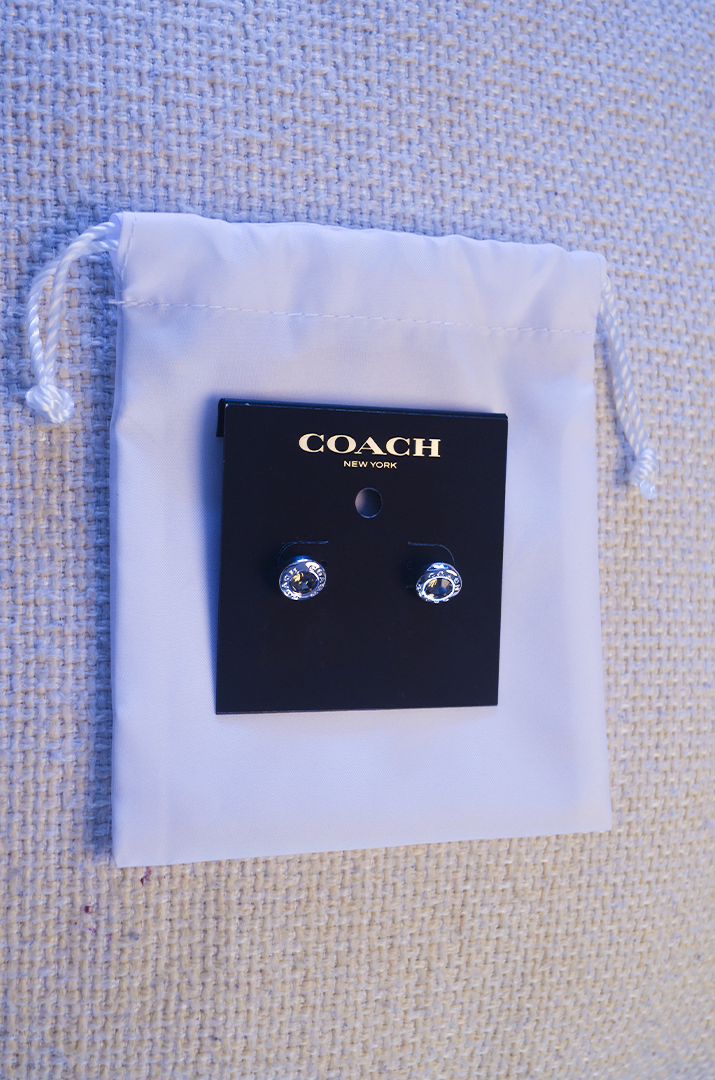 Brinco Coach - Prata com Cristais