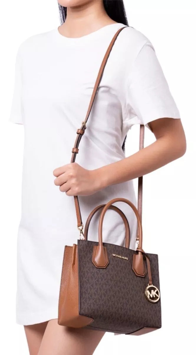 Bolsa Tiracolo Michael Kors Média Estampada Marrom