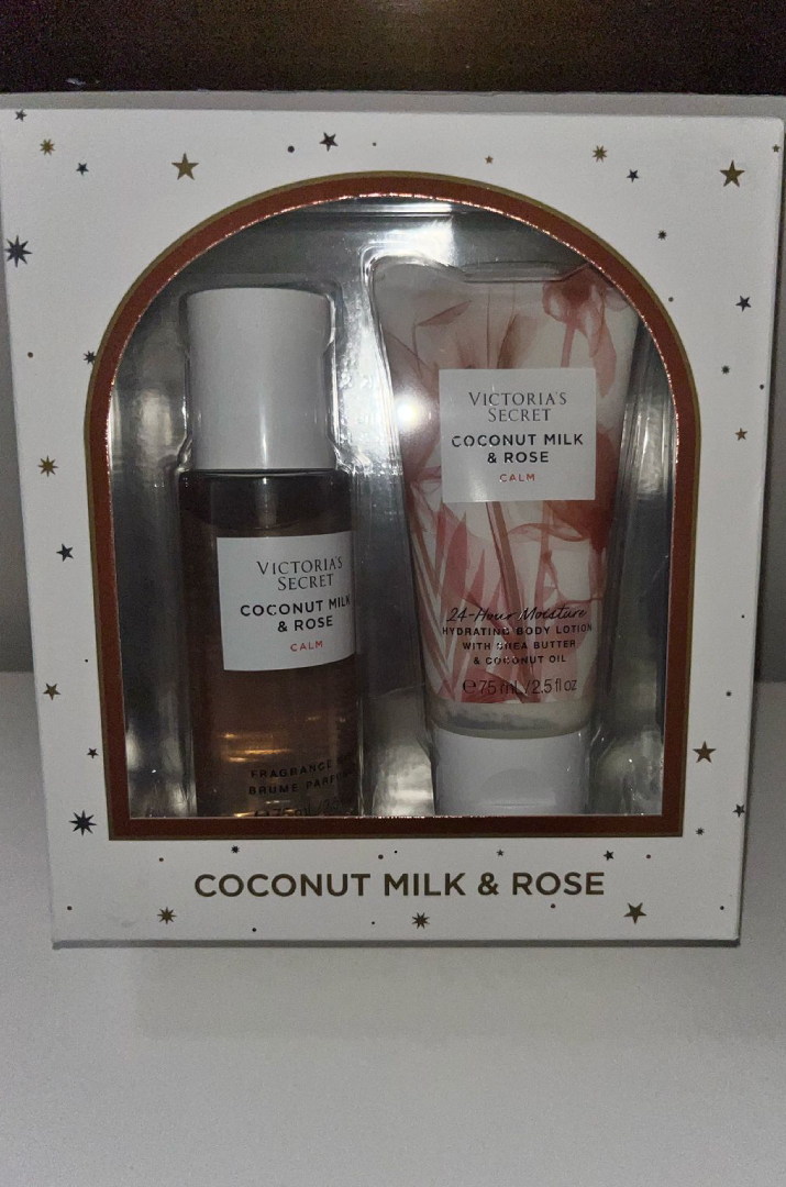 Kit Victoria's Secret Coconut Milk & Rose - Body Mist & Loção Hidratante