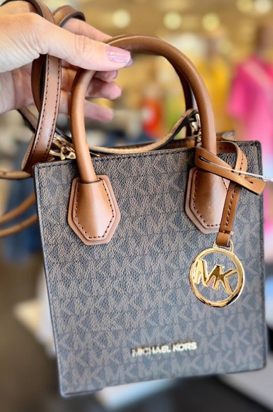 Bolsa Michael Kors Mercer Small Marrom Estampada