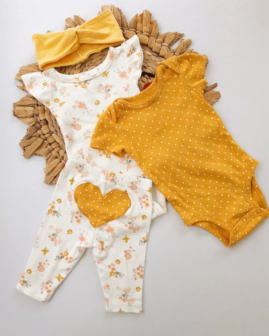 Conjunto Carter’s Love & Flowers