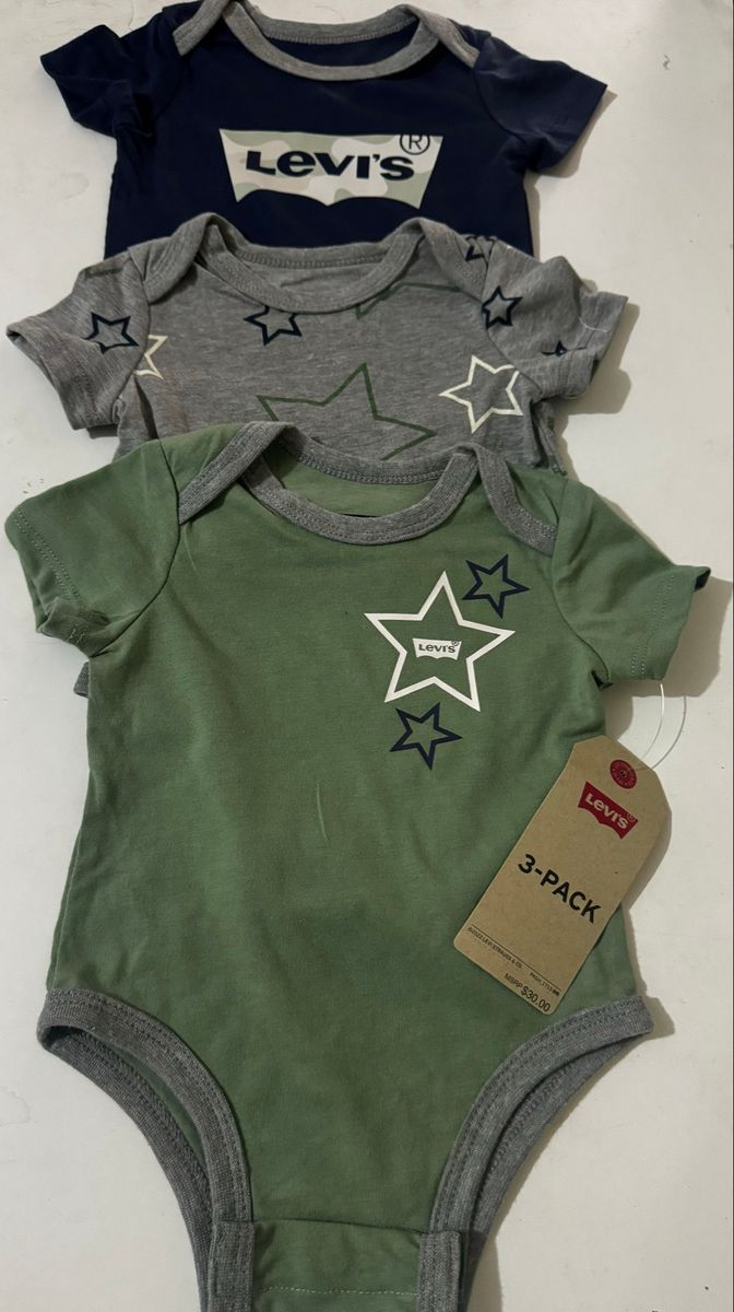 Kit Bodies Levi's Estrela