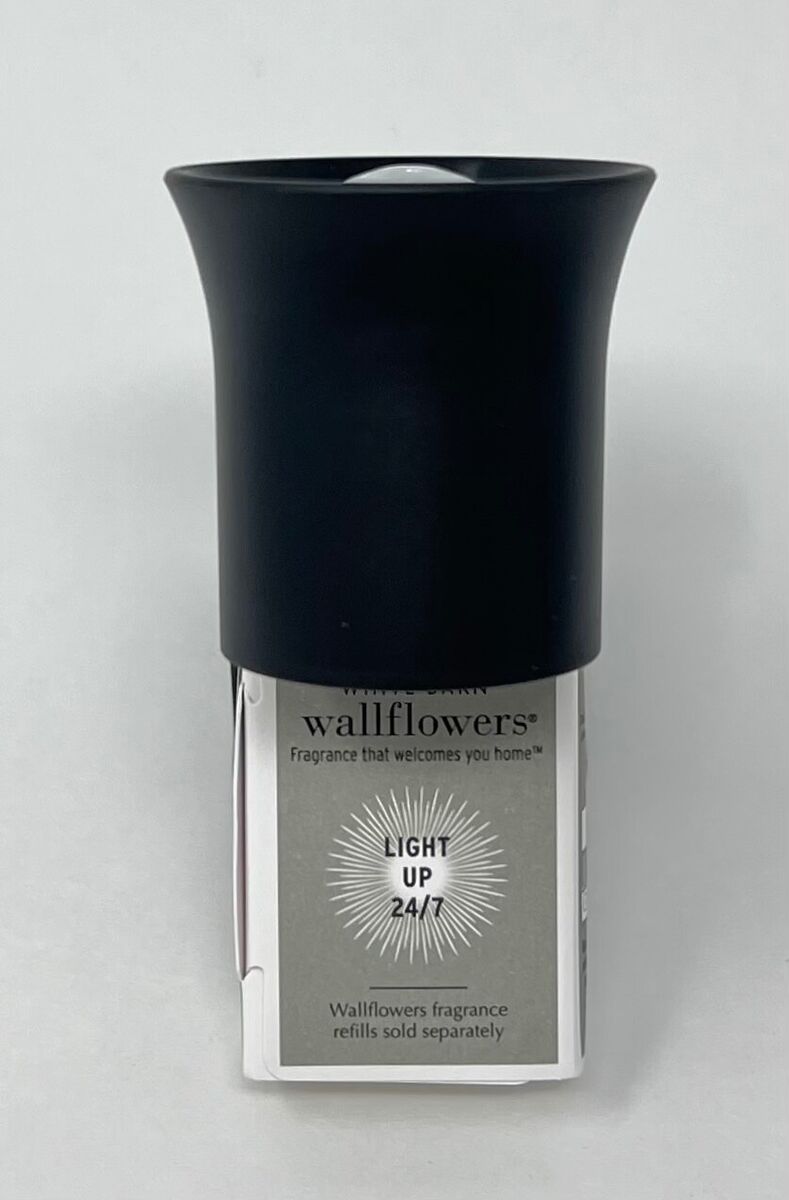 Difusor de Ambiente Wallflowers Black White Barn - Bath & Body Works